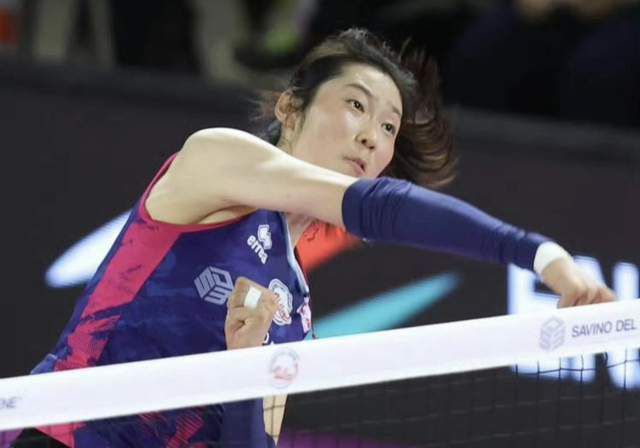 扒开美女狂揉捏动漫无遮挡